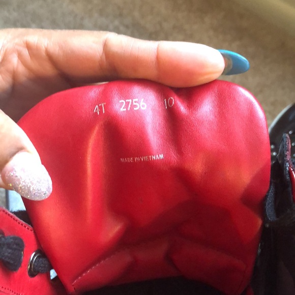 Prada Sneakers - Picture 6 of 8